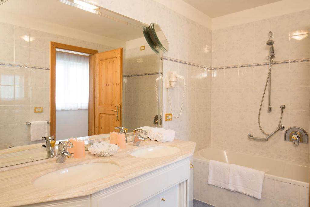 Residence La Selva Pokój zdjęcie